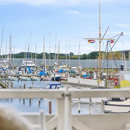 Reimer - 10m From The Sea By Interhome Lägenhet *