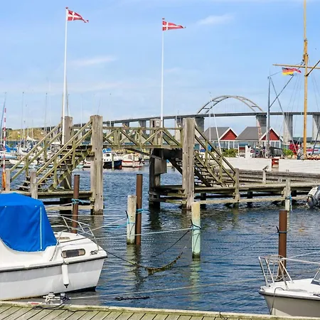 Reimer - 10m From The Sea By Interhome Lägenhet *