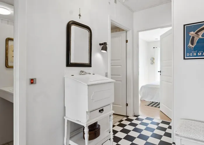 Reimer - 10m From The Sea By Interhome Apartament